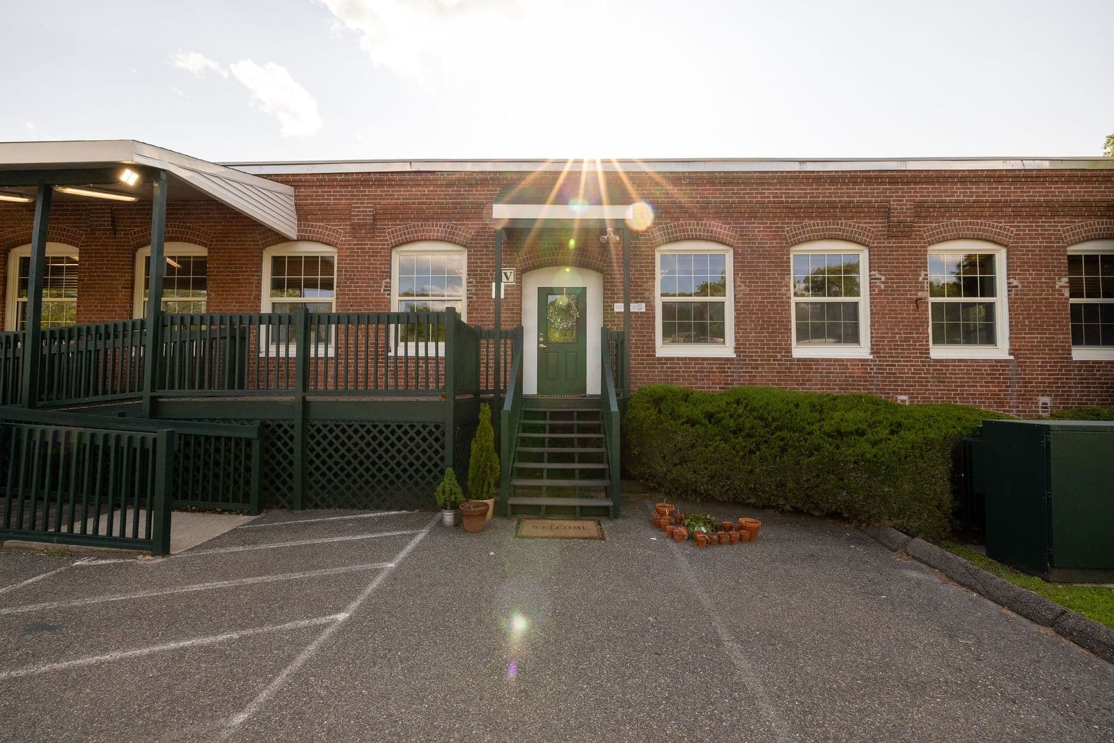 Exterior of Lantana Recovery's New Milford, CT building