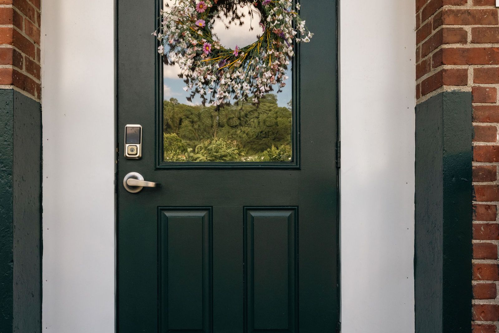 Entrance to Lantana Recovery's New Milford campus
